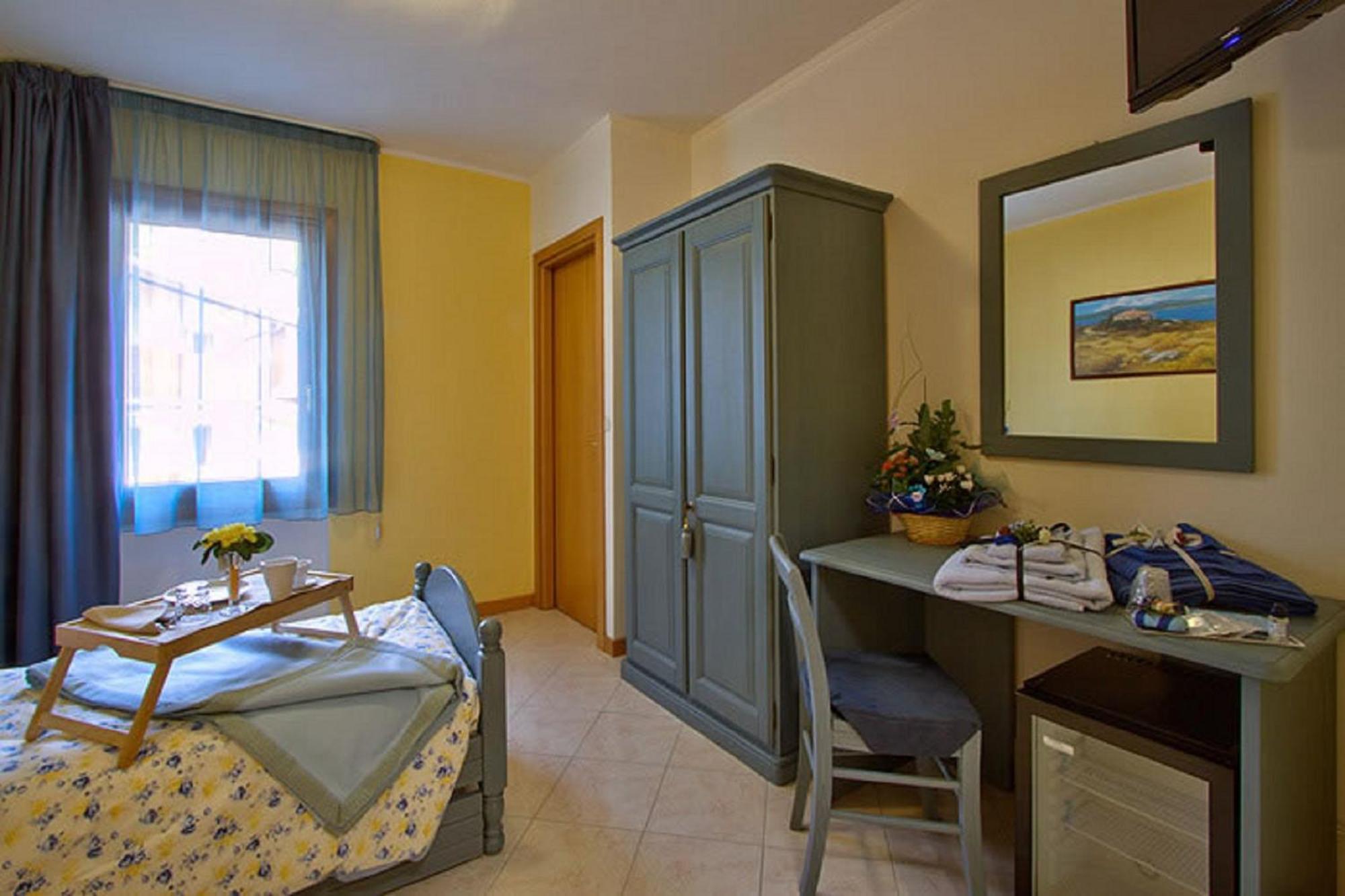 Pergola Rooms Тольмедзо Экстерьер фото